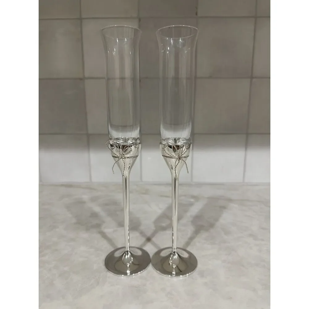 Vera Wang Wedgwood Love Knots Silver Toasting Champagne Flutes Set of 2